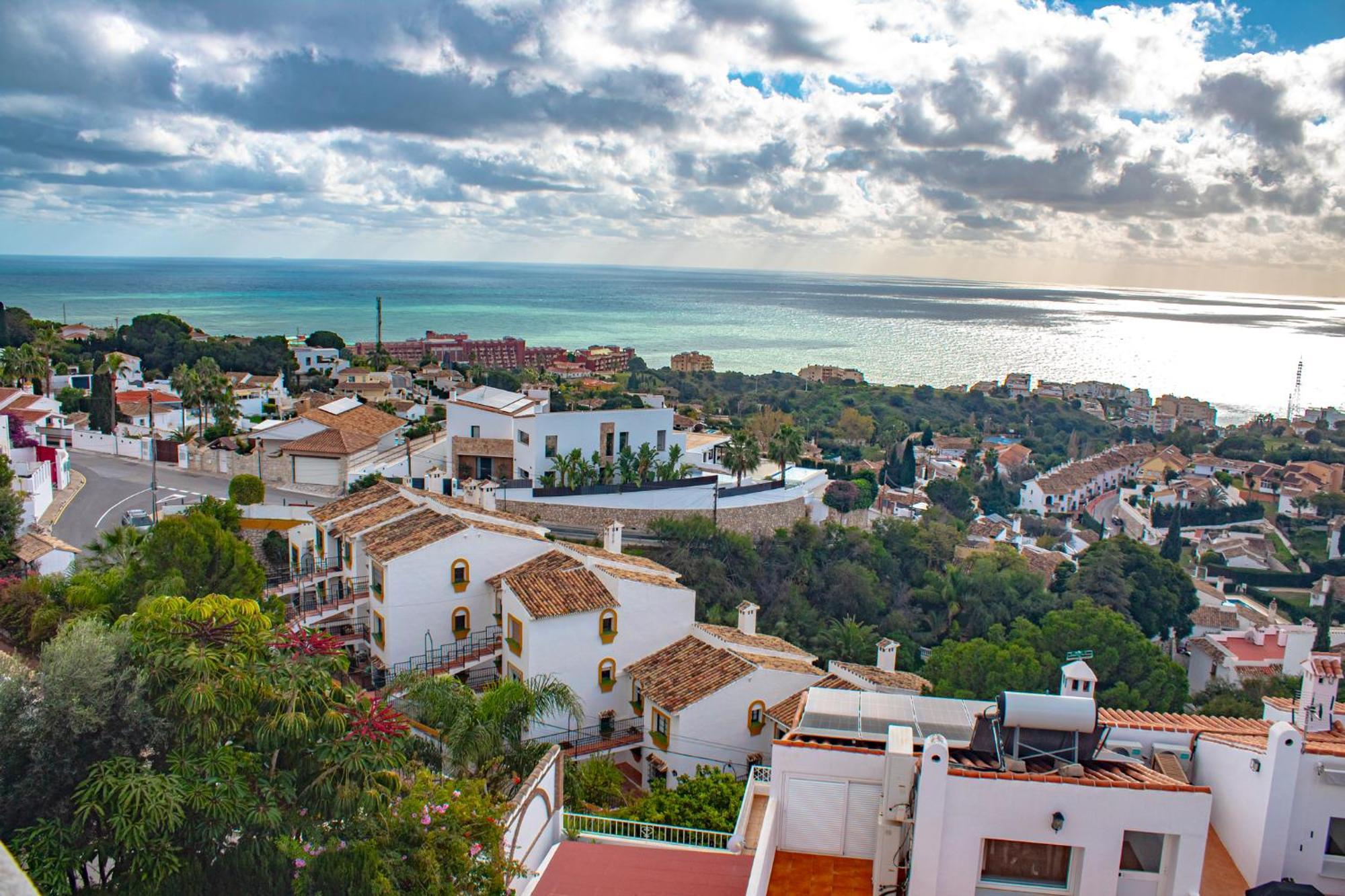 Lejlighed 129 - Stunning Townhouse With Private Pool & Views,