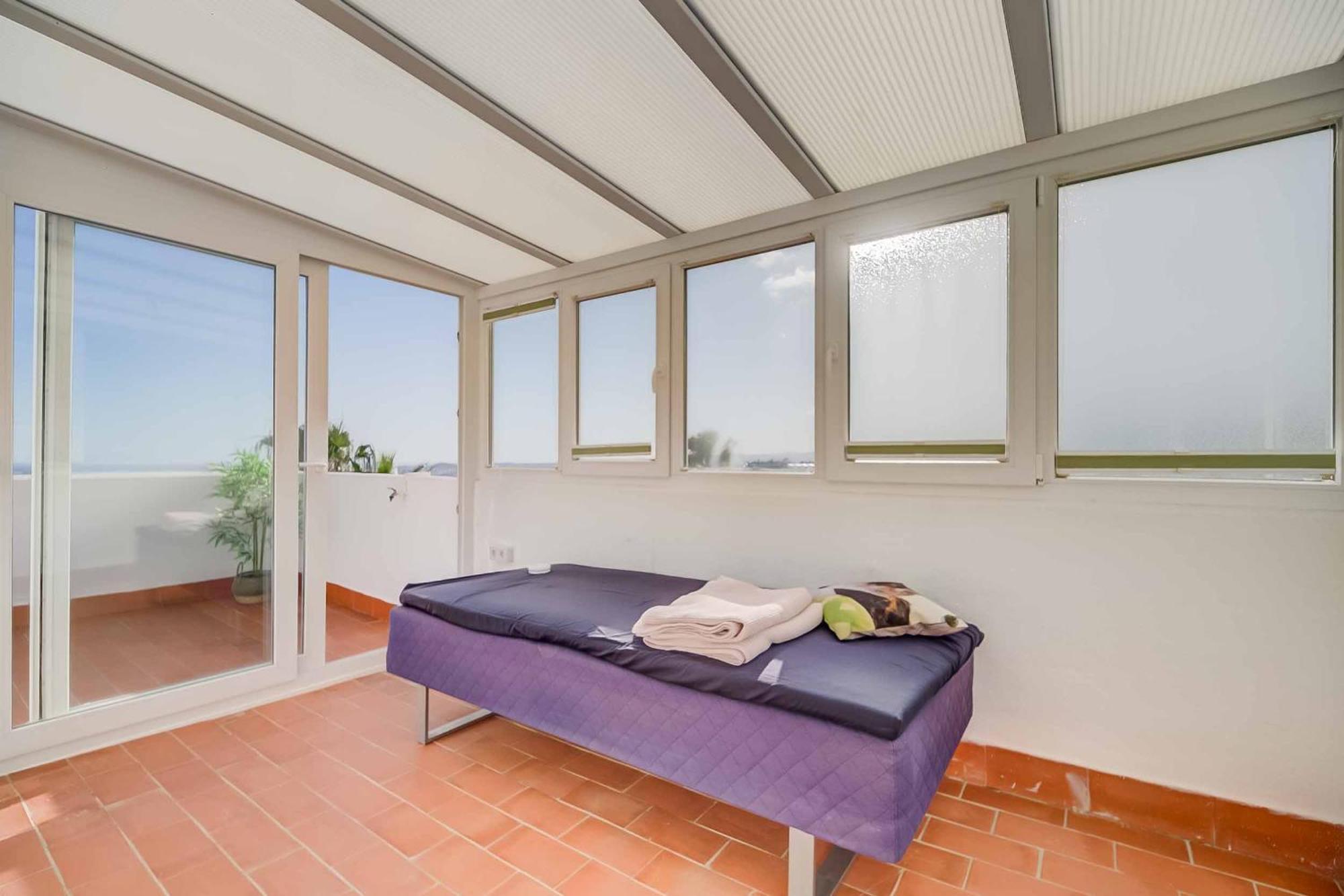 129 - Stunning Townhouse With Private Pool & Views, Apartment Benalmadena