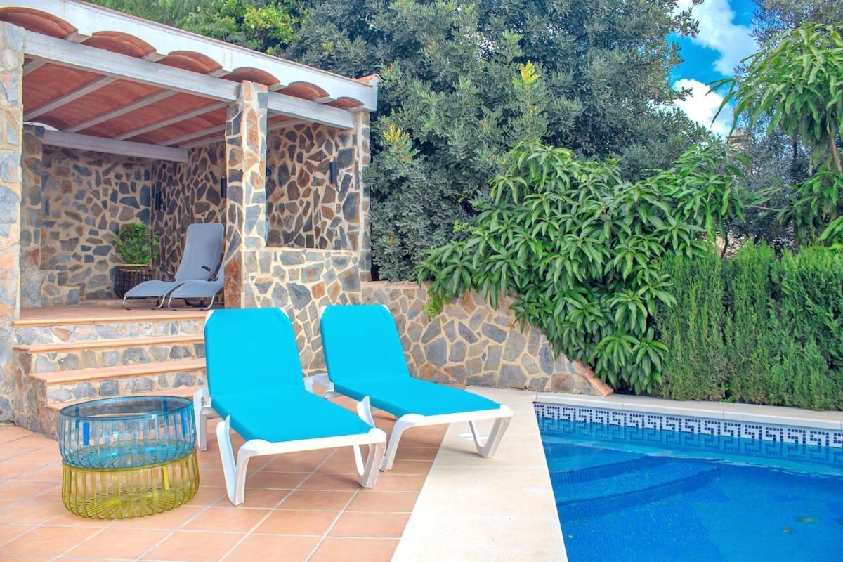 129 - Stunning Townhouse With Private Pool & Views, *