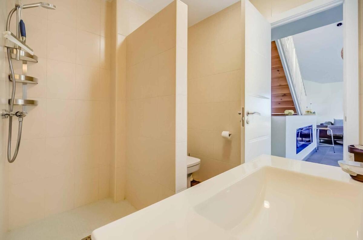 129 - Stunning Townhouse With Private Pool & Views, *