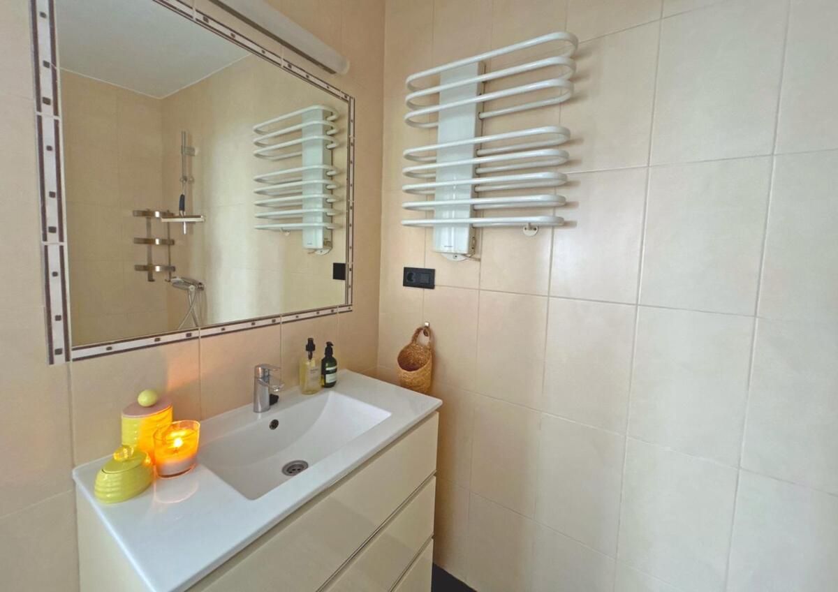 Apartment 129 - Stunning Townhouse With Private Pool & Views, *